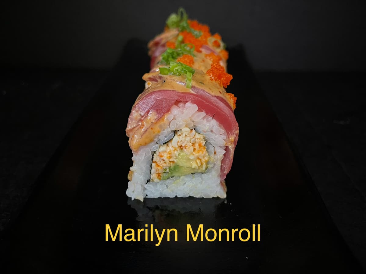 sushi rolls with wasabi and ginger